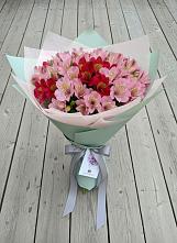 Букет цветов из:  Альстромерии в Малмыже