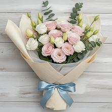 Букет цветов из:  Лизиантусы в Малмыже