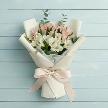 Букет цветов из:  Альстромерии в Малмыже