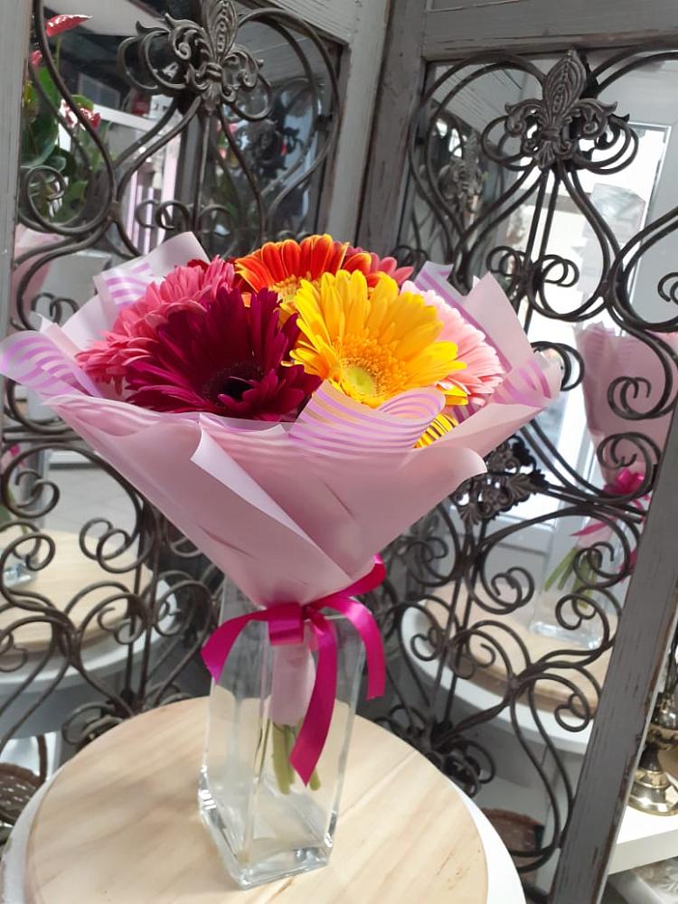 Букет цветов из: Герберы в Малмыже