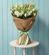 Букет цветов из:  Лизиантусы в Малмыже