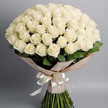Букет 101 беля роза Белоснежка в Малмыже