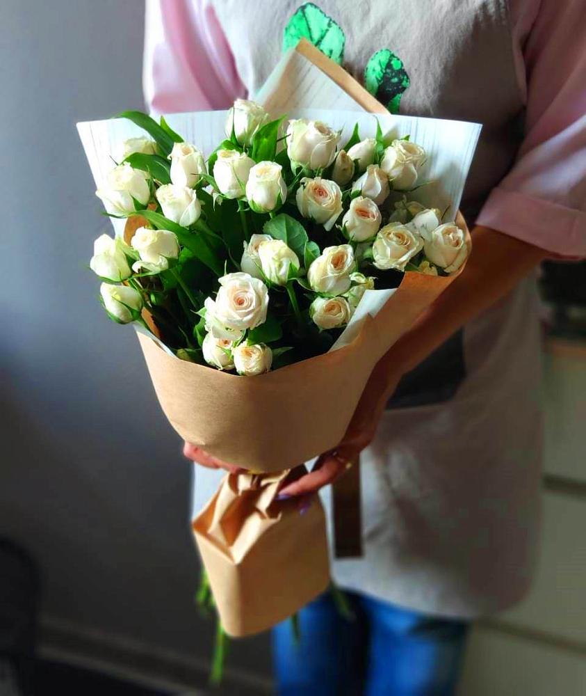 Букет цветов из: Розы в Малмыже
