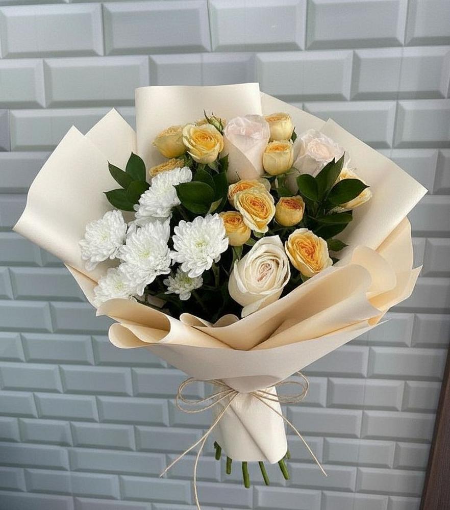 Букет цветов из: Розы и Хризантемы в Малмыже