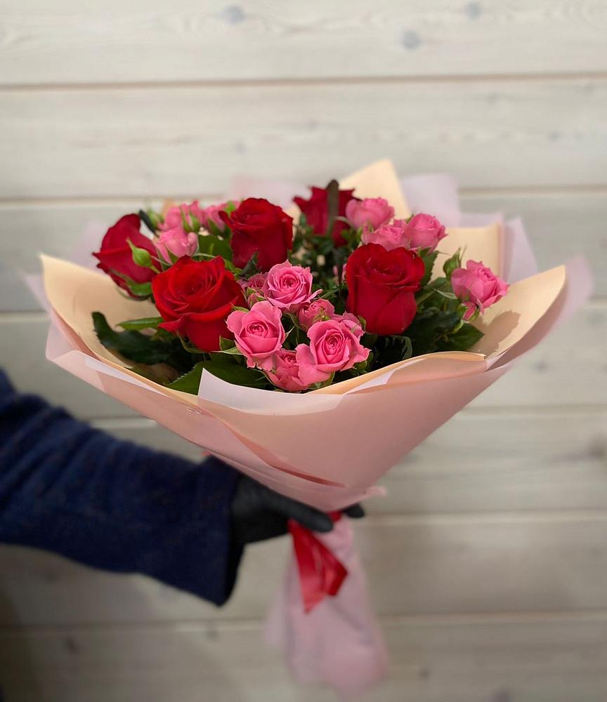 Букет цветов из: Розы в Малмыже