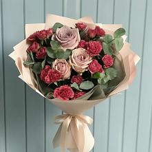 Букет цветов из:  Гвоздики и Розы #REPLACE_PRED# Малмыже