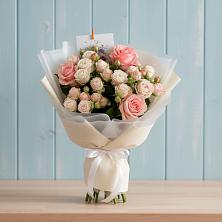Букет цветов из:  Розы в Малмыже