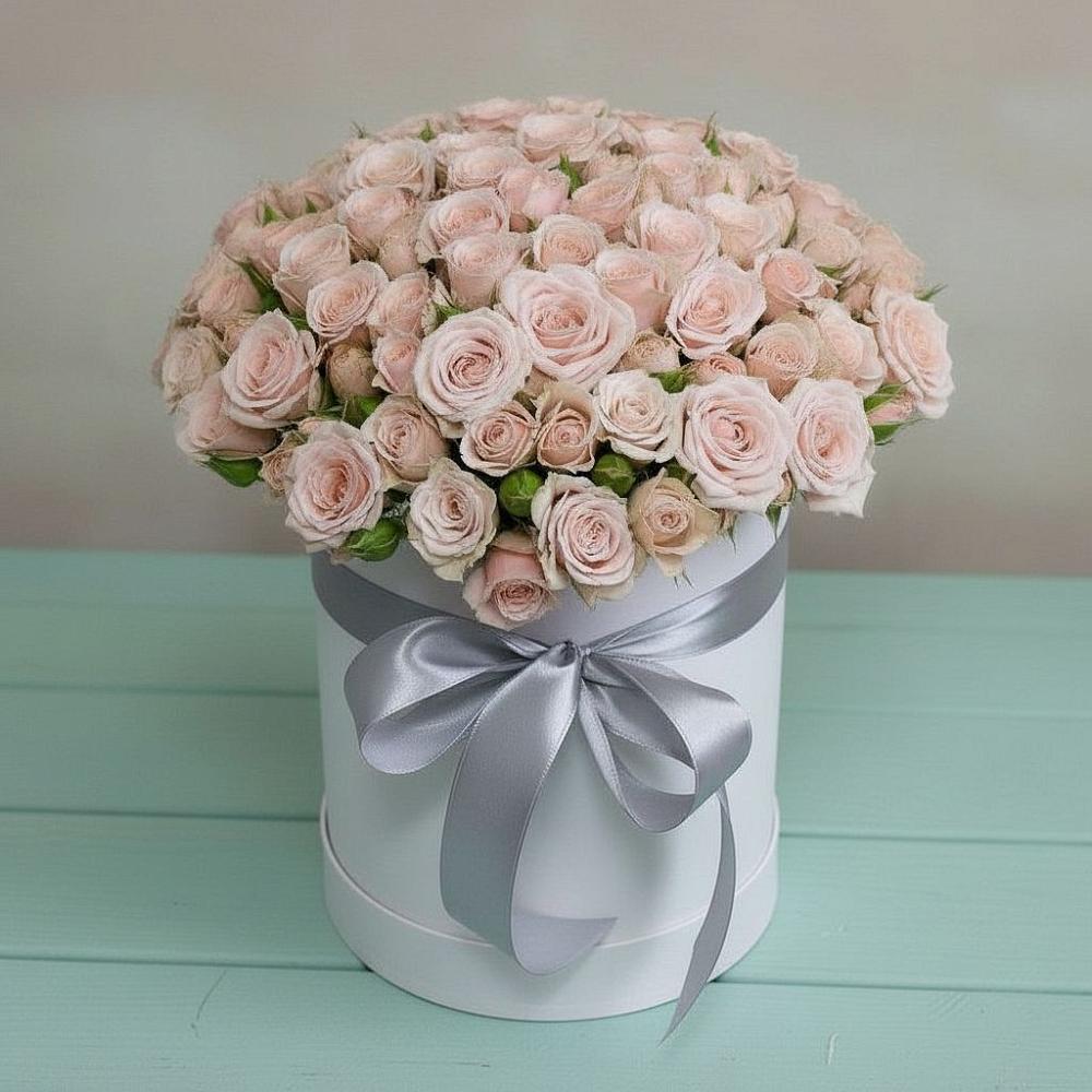 Цветочная композиция из Розы в шляпной коробке в Малмыже